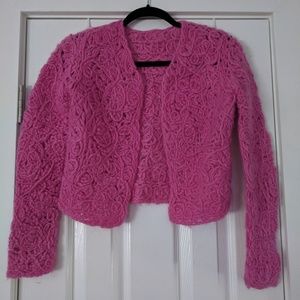 Wool yarn sweater